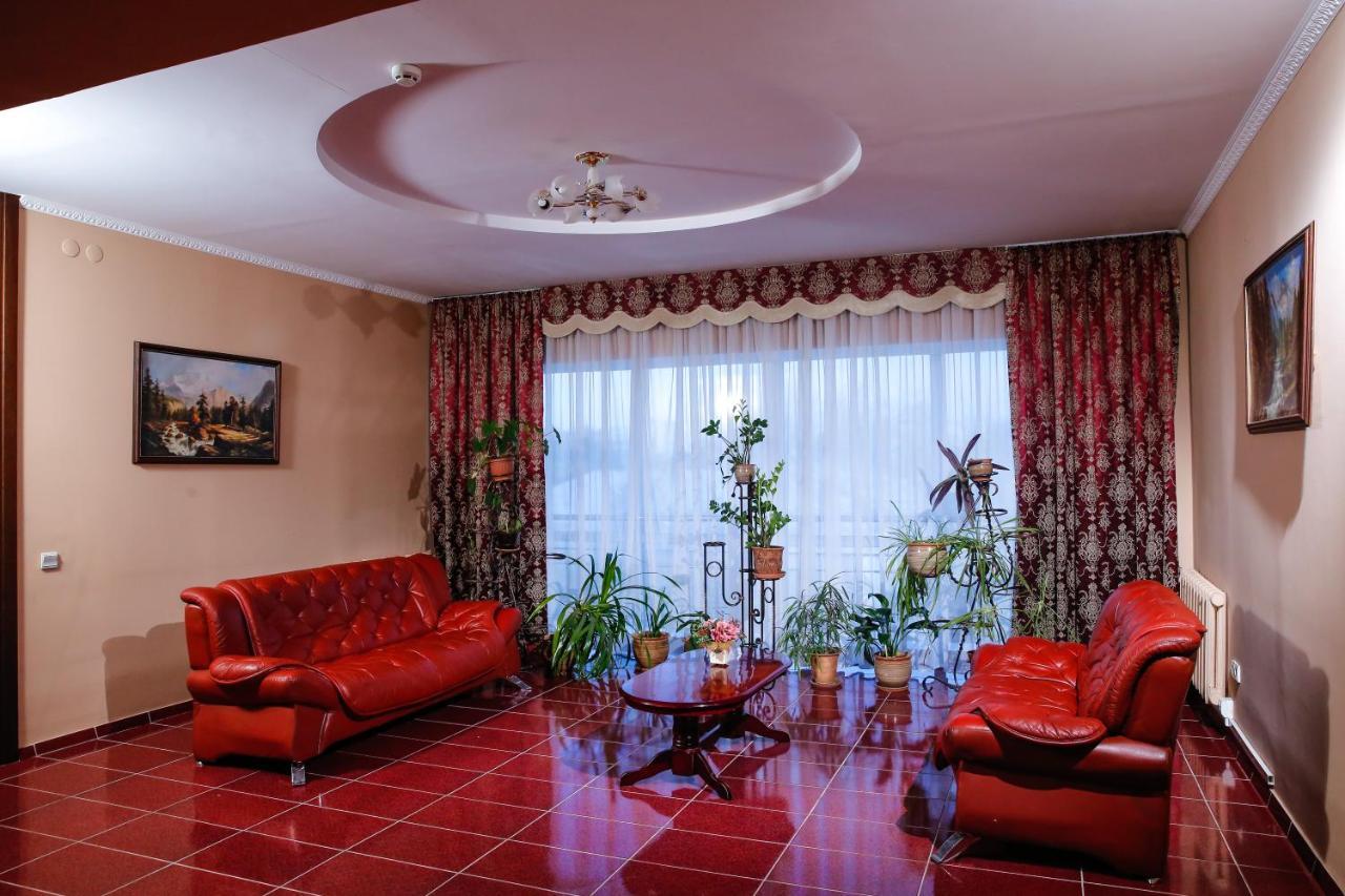 Nurtau Hotell Pavlodar Eksteriør bilde
