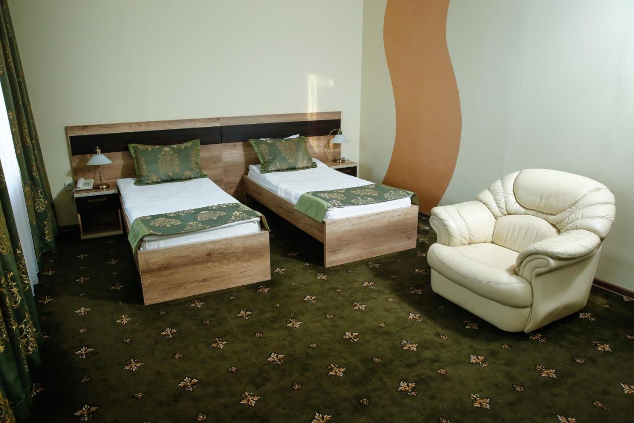 Nurtau Hotell Pavlodar Eksteriør bilde