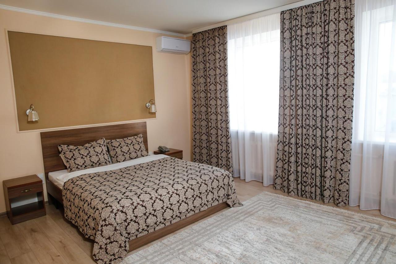 Nurtau Hotell Pavlodar Eksteriør bilde