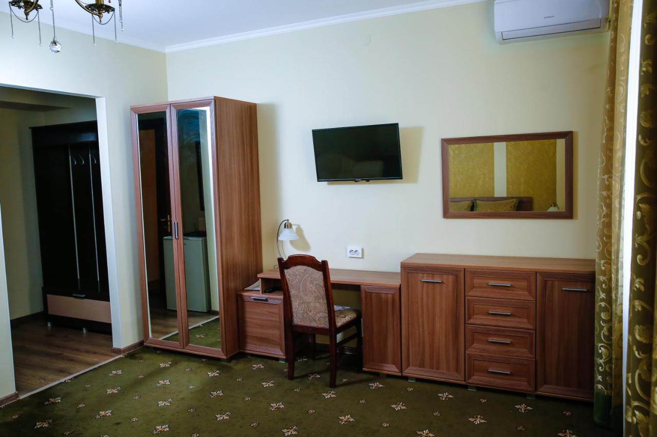 Nurtau Hotell Pavlodar Eksteriør bilde