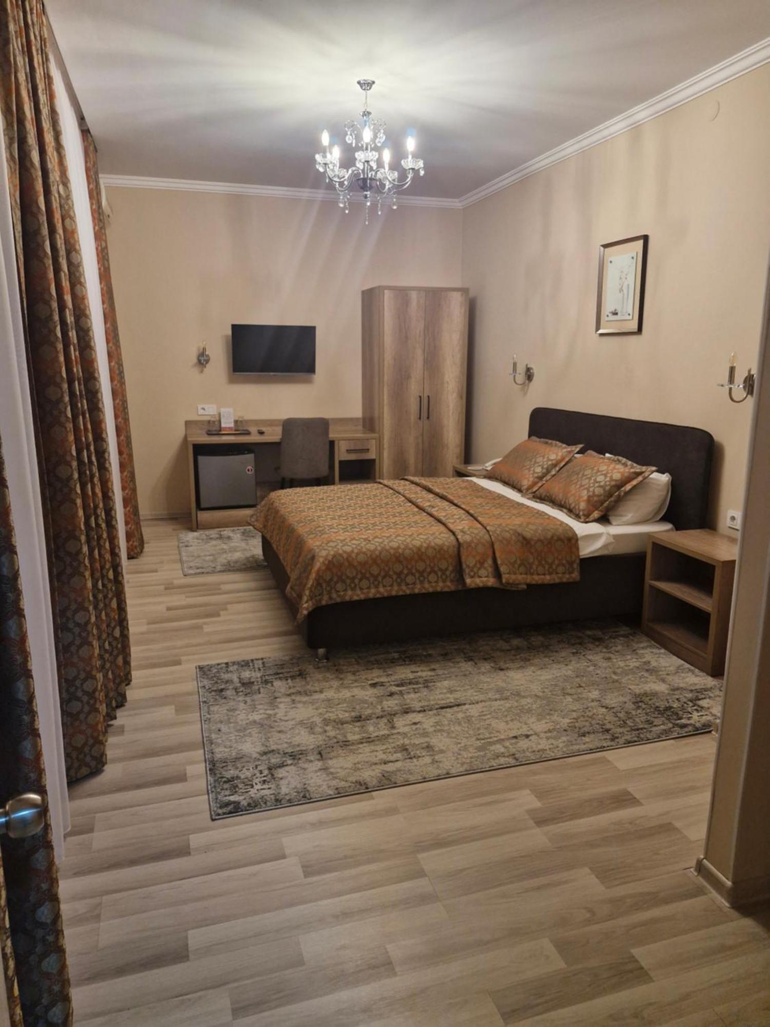 Nurtau Hotell Pavlodar Eksteriør bilde